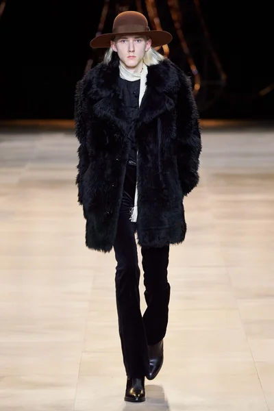 Look 42